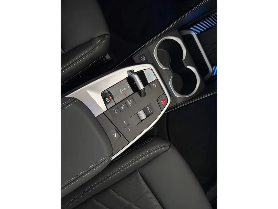 BMW iX1 eDrive20 Pure Edition 67 kWh