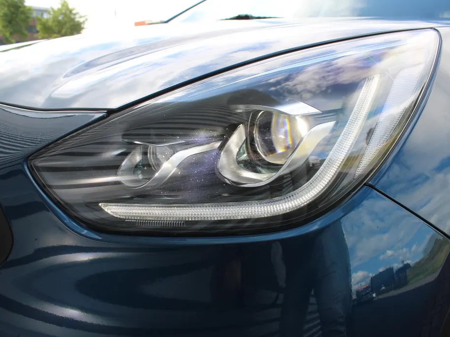 Kia Niro 1.6 GDi Hybrid ExecutiveLine | Trekhaak | Stuur-/stoelverwarming + ventilatie | Camera | Cruise adapt. | 18' LM | Leer | JBL audio |