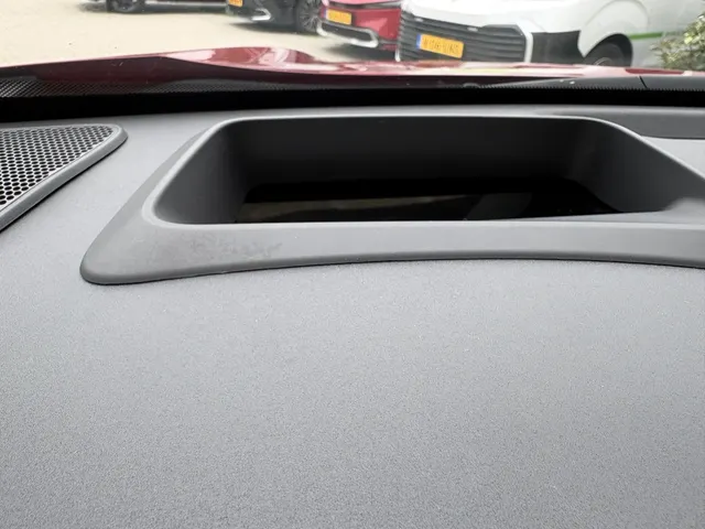 Toyota Yaris Cross 1.5 Hybrid GR Sport | Panoramadak | JBL | Blindspot | HUD