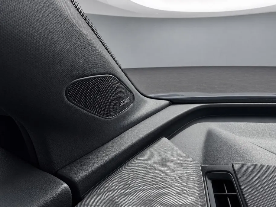 Audi Q4 Sportback e-tron 45 quattro 82 kWh / 285pk S Edition · SONOS · Trekhaak  · Camera  · Elektrische stoelverstelling · Stoelverwarming · Apple/Android Car Play · 20'' ·