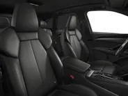 Audi Q5 2.0 TFSI e-hybrid quattro S edition Competition 367 PK · Trekhaak elek. wegklapbaar · Winterpakket · Camera met dashcam