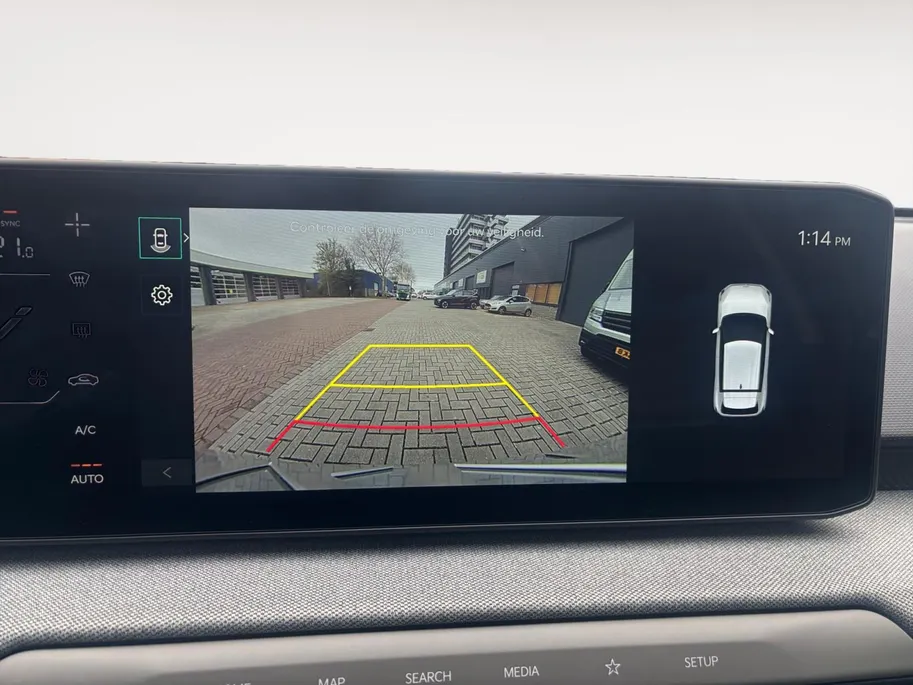 Kia EV4 Plus Advanced 58.3 kWh Demonstratie auto | Schuifkanteldak | Achteruitrijcamera | Harmon Kardon |