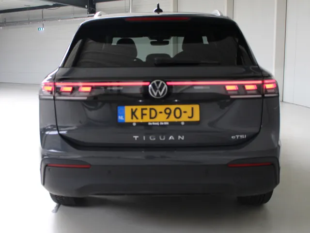 Volkswagen Tiguan 1.5 eTSI DSG Goal Edition Navigatie | Trekhaak | Matrix Led | Keyless Entry | Easy Open achterklep