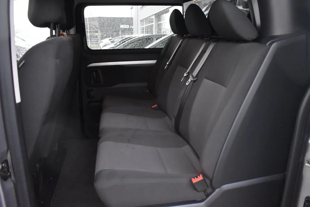 Citroën Jumpy 2.0 BlueHDI 120 XL Driver Dubbele Cabine |Zeer nette auto| Lichtmetalen velgen| Achteruitrijcamera| Lock systeem|