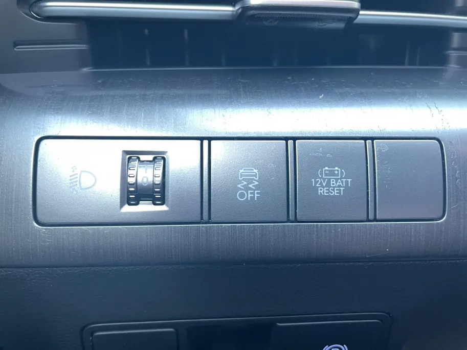 Hyundai Kona 1.6 GDI HEV Premium Sky *Automaat*Navi+360Camera*Schuif/kanteldak*Climate Control*Stoeverwarming/ventilatie*Adapt. Cruise Control*VOL OPTIES!