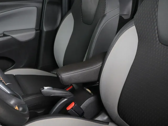 Opel Crossland X 1.2 Turbo Innovation | Camera | keyless