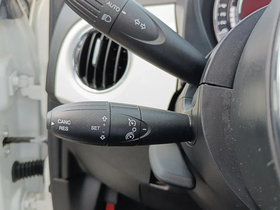 Fiat 500C 0.9 TwinAir Turbo 120TH Edition | Apple/Android Carplay | Cruise control