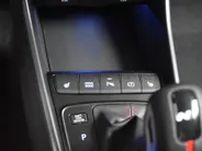 Hyundai i20 1.0 T-GDI MHEV Aut. N-Line | Automaat I Navi | Camera | PDC | Android -Carplay | Climat I Stuur+Stoel verwarming