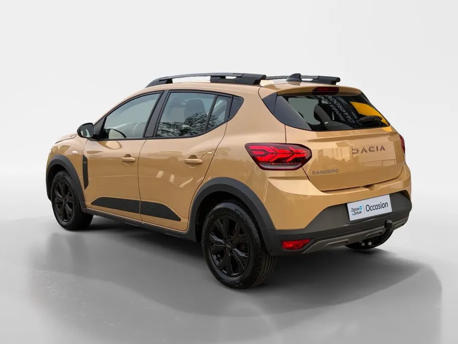 Dacia Sandero Stepway 100PK TCe ECO-G Extreme (LPG) | 1ste Eigenaar | Trekhaak | 1100KG Trekgewicht | Camera | Apple Carplay/Android Auto | Parkeersensoren | Lichtmetalen Velgen | Licht & Regen Sensor | LED Lampen|