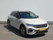 Volkswagen T-Roc 1.5 TSI 150pk 7-DSG R-Line / 19.000 KM !!!