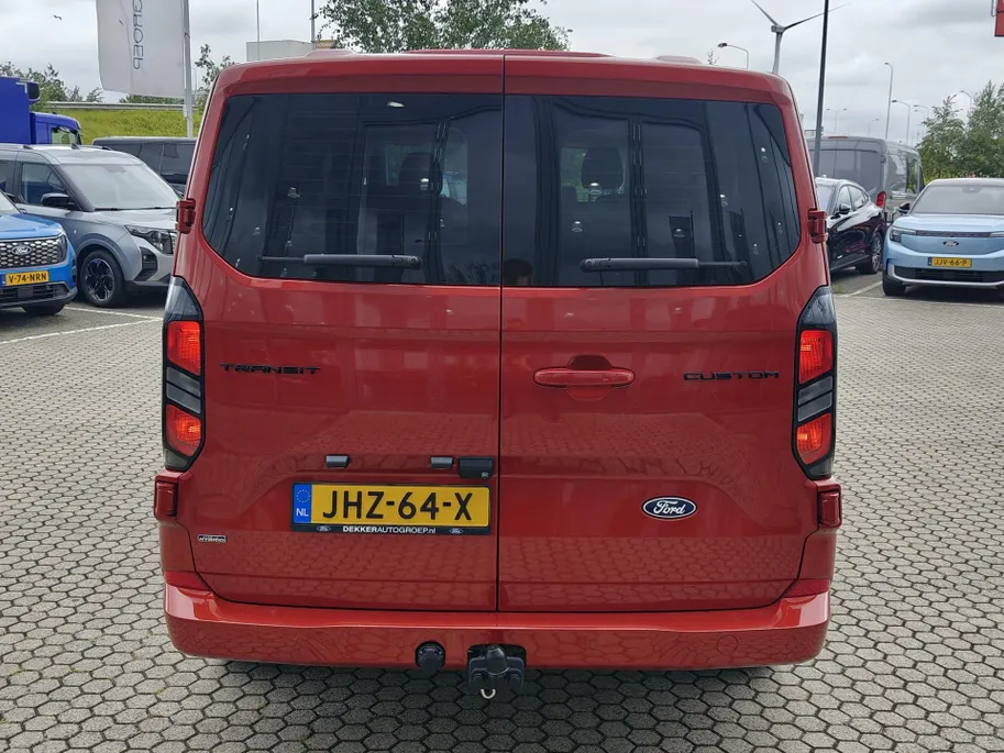 Ford Transit Custom 340 2.5 PHEV L2H1 Limited Kombi 9-persoons
