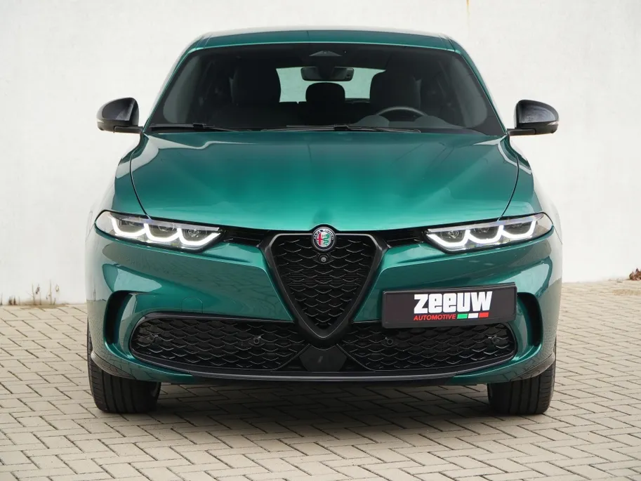Alfa Romeo Tonale 1.5 MHEV 160 PK Hybrid Veloce | Leder | Winter | 360cam | 20'