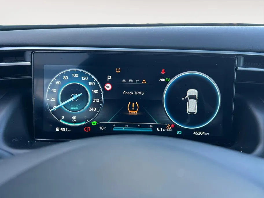 Hyundai Tucson 1.6 T-GDI PHEV Comfort 4WD 265PK | Navigatie | Apple Carplay & Android Auto | Achteruitrijcamera | Cruise control | Lichtmetalen velgen |