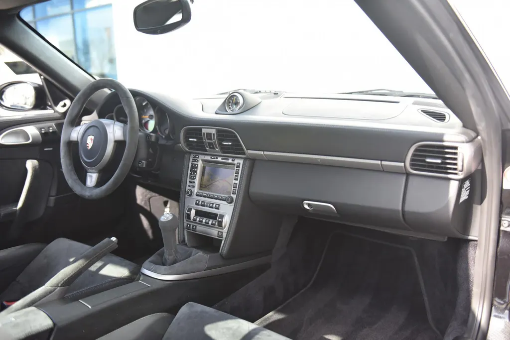 Porsche 911 3.6 GT2
