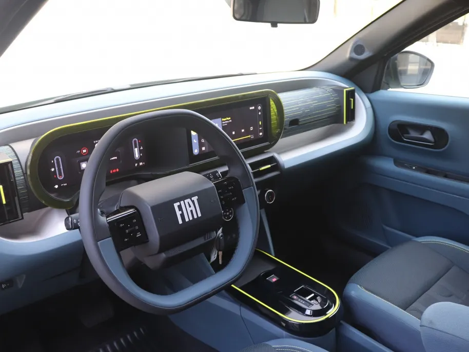 Fiat Grande Panda 1.2 Hybrid 100 PK Icon | Pack Style | Automaat
