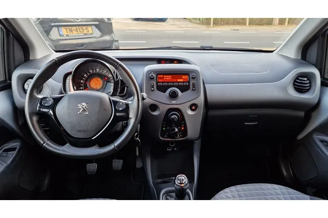 Peugeot 108 1.0 e-VTi 72pk 5Drs Active - Airco