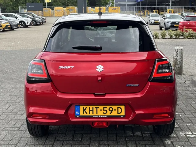 Suzuki Swift 1.2 Style Smart Hybrid | Stoelverw. | Adap. Cruise