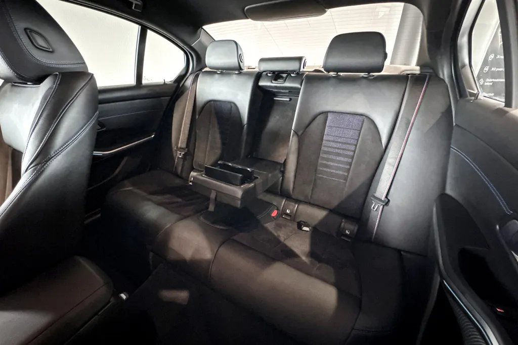 BMW 3 Serie Sedan 330e