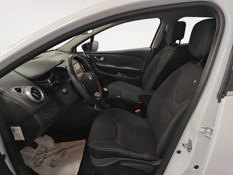 Renault Clio 0.9 TCe Limited NAVI AIRCO BLUETOOTH 5 DEURS DEALER ONDERHOUDEN 12 MAANDEN GARANTIE CRUISE CONTROLE ZEER MOOIE AUTO