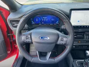 Ford Focus 1.0 EcoBoost Hybrid ST Line Vignale automaat 155PK | NL-Auto | Dealer onderhouden | Driver assistancepack | Winterpack | Panoramadak | 18' Lichtmetaal | Adaptive cruisecontrol | Dodehoekdetectie | Leer bekleed |
