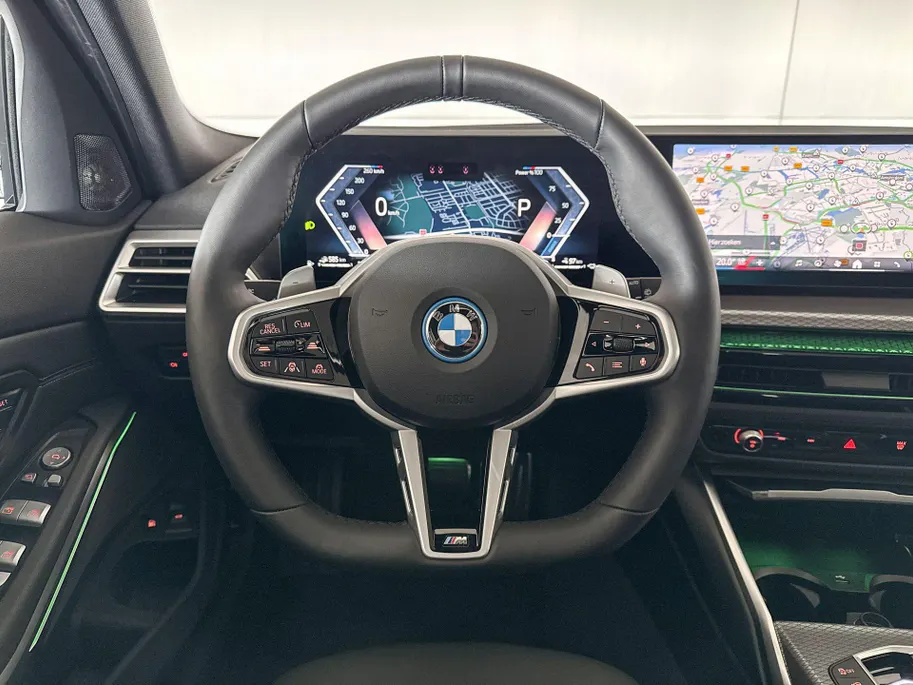 BMW 3 Serie Touring 330e M Sport Edition