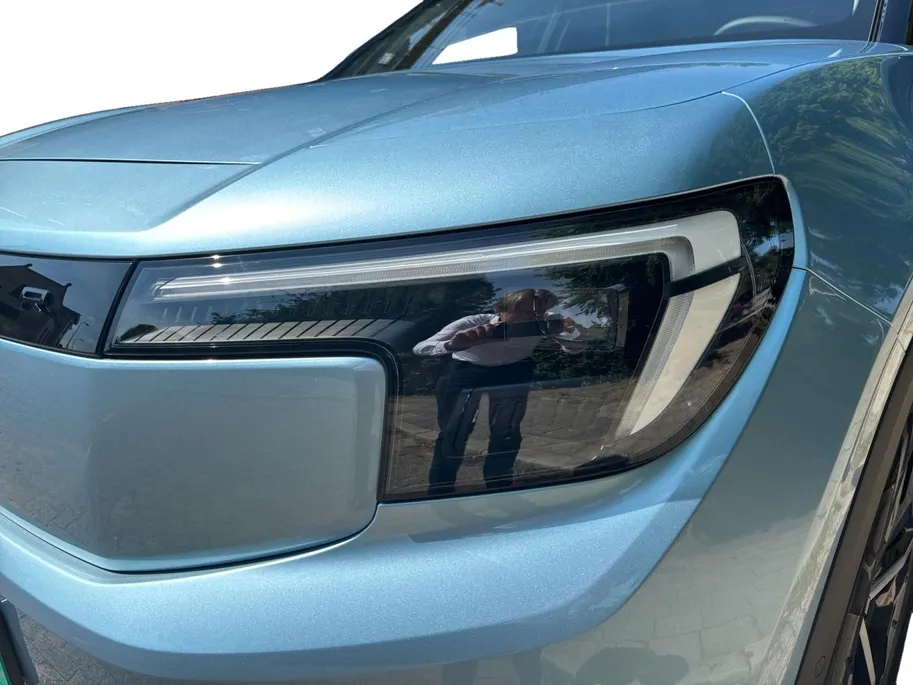 Ford Explorer Style Standard Range RWD 58 kWh | 0,99% rente icm Ford Options | Comfort Pack 1 | 19' Lichtmetalen velgen | uit voorraad leverbaar | 1800kg Trekgewicht | Actieradius 444km