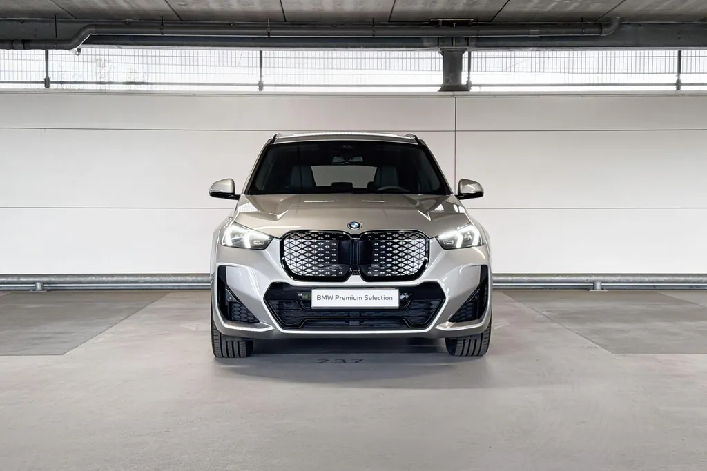 BMW iX1 eDrive20 67 kWh M Sport Edition