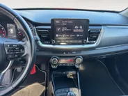 Kia Stonic 1.0 T-GDi MHEV DynamicLine | Climate Control | Camera | Cruise Control | LM Velgen | Apple Carplay | Android Auto