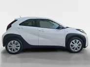 Toyota Aygo X 1.0 VVT-i MT Play | AIRCO | CAMERA | APPLE/ADROID AUTO |