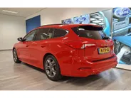 Ford Focus Wagon 1.0 EcoBoost 125PK Hybrid ST Line Business | Winter Pack | Achteruitrij camera | NL Auto |