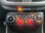 Ford Fiesta 1.0 EcoBoost 100 pk Titanium 5-deurs Apple Carplay/ Android Auto - Winter Pack - Cruise Control