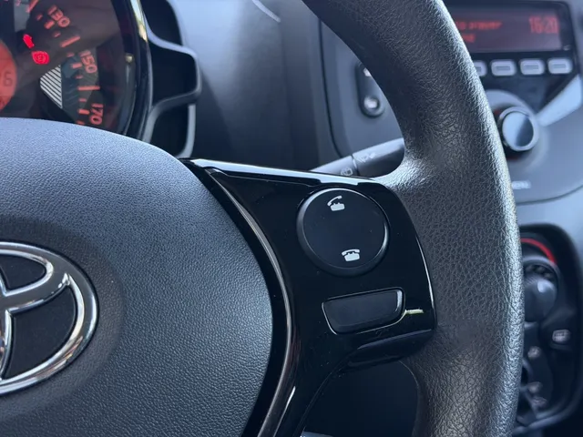 Toyota Aygo 1.0 VVT-i x-fun