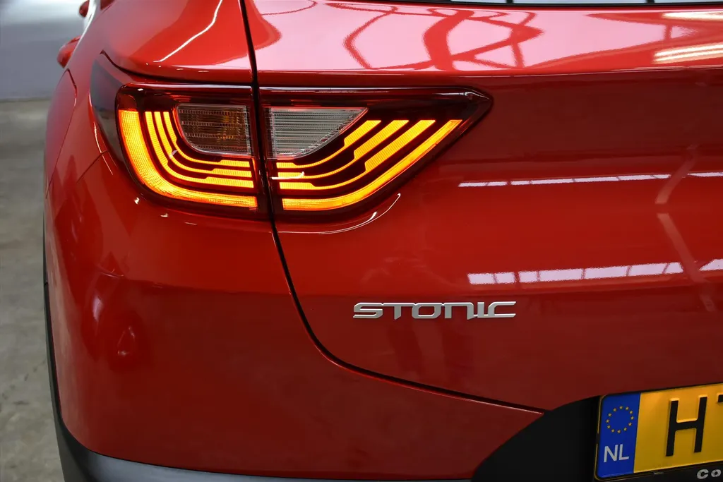 Kia Stonic 1.0 T-GDi MHEV 100pk DynamicLine