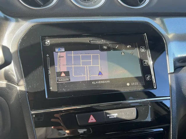 Suzuki Vitara 1.4 Boosterjet Style Smart Hybrid Automaat | Trekhaak | Apple Carplay & Android Auto | Climate Control | Adaptieve Cruise Control