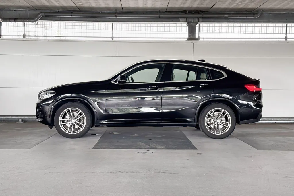 BMW X4 xDrive20i High Executive M-Sport