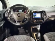 Renault Captur 120PK TCe Intens Automaat | Trekhaak | Navi | LM Velgen Hoogglans Zwart | Camera | Parkeersensoren | Full LED | Climate Control | Cruise Control | Keyless Entry | Elektrische Ramen & Spiegels | Licht & Regen Sensor |