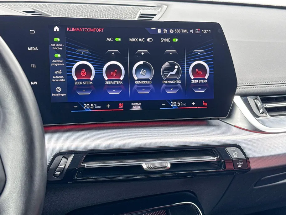 BMW iX1 xDrive30