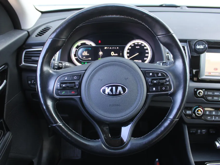 Kia Niro 1.6 GDi Hybrid DynamicPlusLine | Stuur-/stoelverwarming | Camera | Leer | Navi | Clima | Cruise adapt. | Keyless | 16' LM |