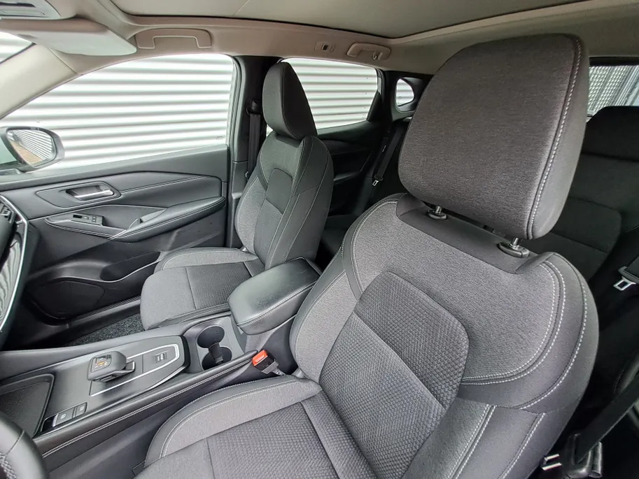 Nissan QASHQAI 1.3 MHEV Xtronic N-Connecta | Apple Carplay/Android Auto | Navi | 360 Camera | Automaat | Pano Dak | Cruise control adaptief