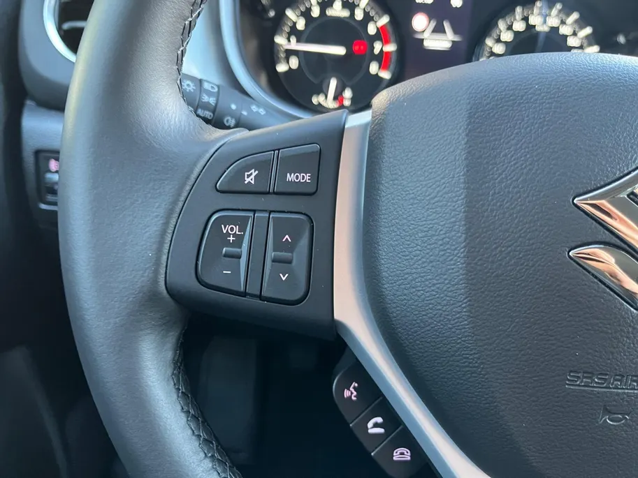Suzuki Vitara 1.4 Boosterjet Smart Hybrid Select | Lage Kilometerstand | Stoelverwarming | Parkeer Camera | Navigatie | Apple/Android Carplay |