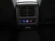 Volkswagen Golf 2.0 TSI 245pk DSG GTI · Panoramadak · Camera · Sfeerverlichting · Apple/Android Car Play · 18'' Inch · EXTRA INRUILKORTING ·