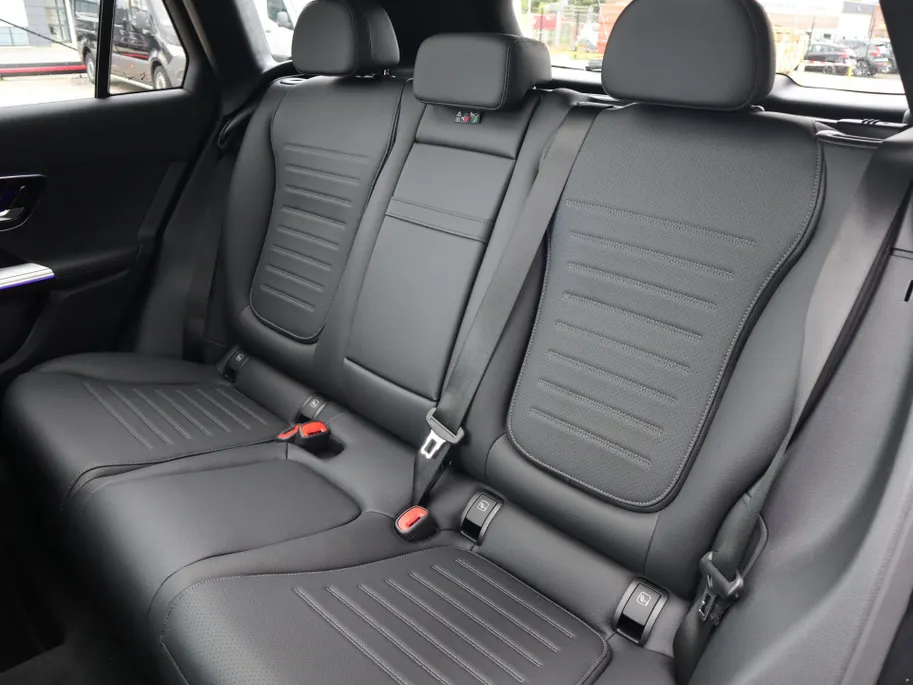 Mercedes-Benz GLC 300e 4MATIC Business Solution AMG | Voordeel € 8.307 Voorraadactie !!
