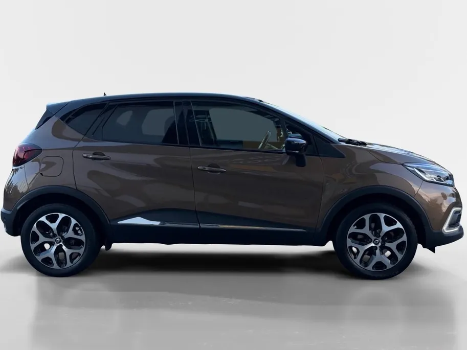 Renault Captur 120PK TCe Intens | 1ste Eigenaar | Navigatie | Climate Control | Camera | Lichtmetalen Velgen | Parkeersensoren | Cruise Control | Park Assist | Bluetooth Audio/Telefoon | Licht & Regen Sensor |