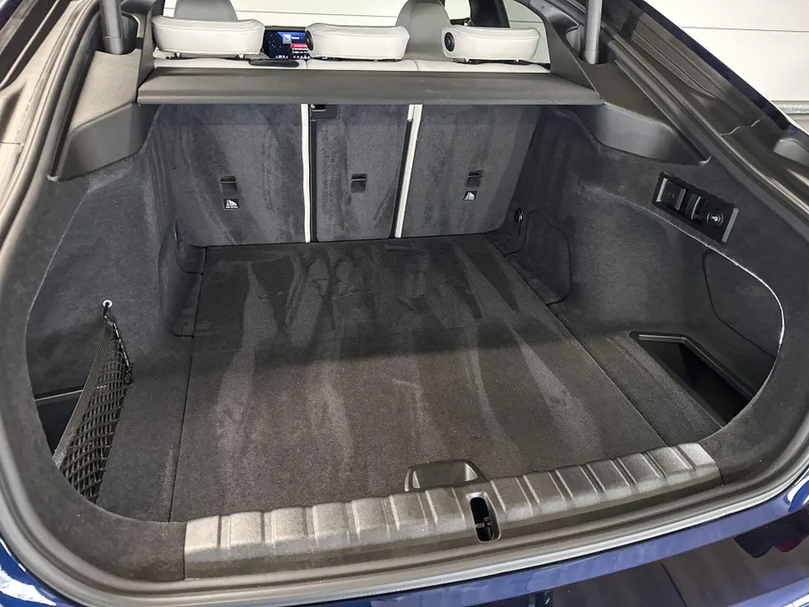 BMW i4 M60 84 kWh