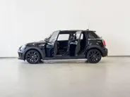 MINI Cooper 5-deurs Cooper Chili Business Plus