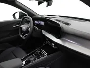 Audi Q3 1.5 200kW e-hybrid S edition 272 PK · Glazen panoramadak · Tech Pro · MMI experience pro