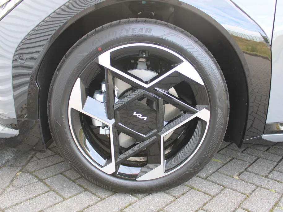 Kia EV4 Fastback GT-PlusLine 81.4 kWh | Nieuw | Direct leverbaar | Actieradius tot 612 km (WLTP) | Prijs is incl. inruilvoordeel | 18% bijtelling |