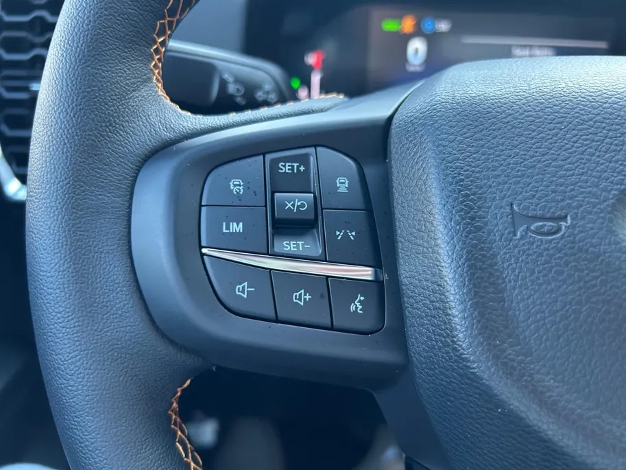 Ford Ranger Wildtrak 2.3 PHEV 279pk 10-traps automaat | DEMO voertuig | Elektrische rollertop | Trekhaak