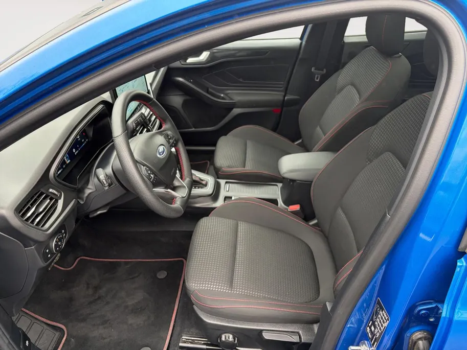 Ford Focus Wagon ST-Line 155PK Automaat | Panoramadak | Afn. Trekhaak | Adaptieve Cruise Control | Winter Pack | BLIS | B&O | Privacy Glass