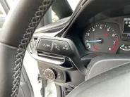 Ford Fiesta 1.0 EcoBoost Titanium | 1e Eigenaar | NL-Auto | Apple Carplay / Android Auto | Climate Control | parkeersensoren | Cruise Control | Lichtmetalen velgen